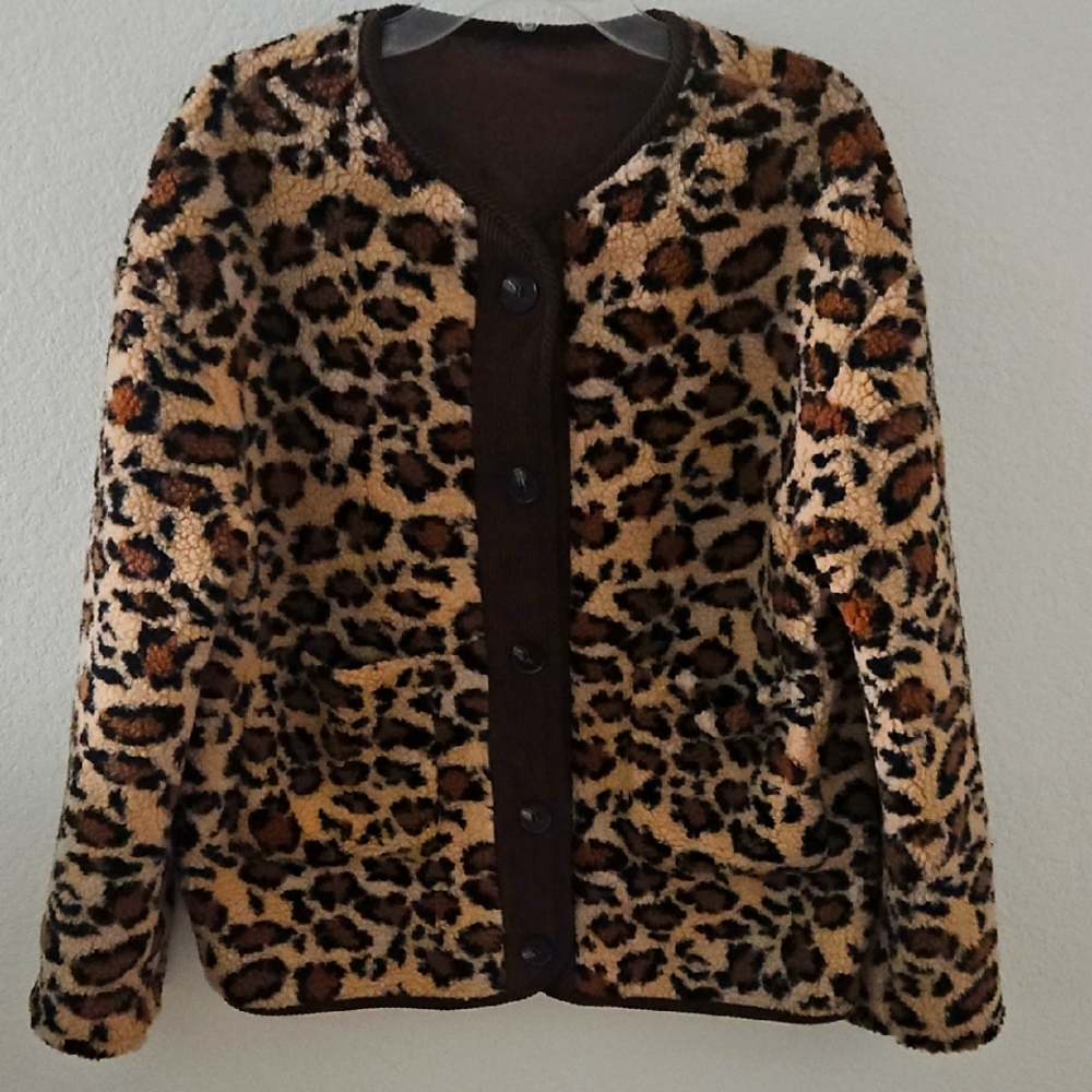 SZ M Leopard Print Sherpa Jacket